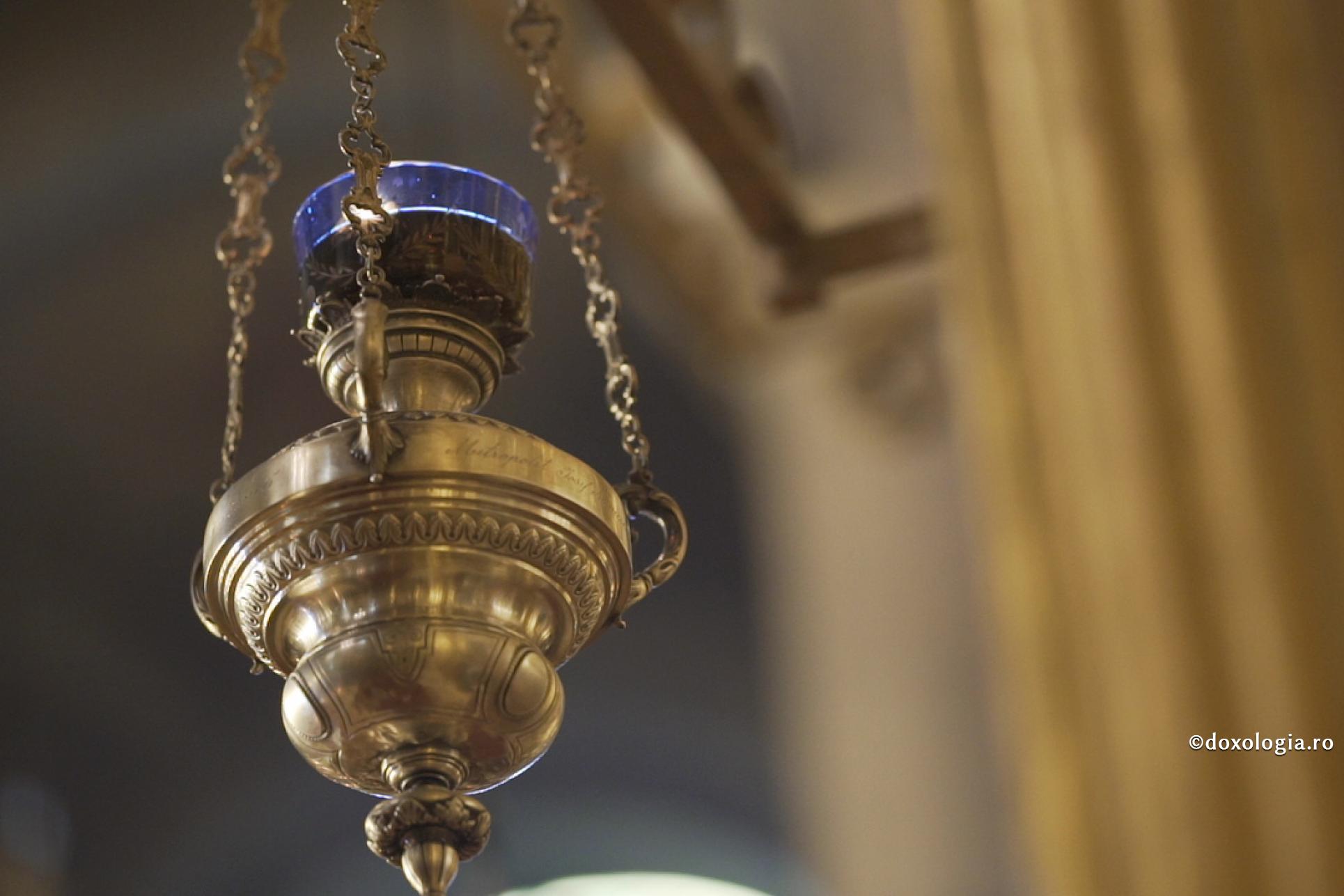 Foto: Ștefan Cojocariu PS Macarie – apel la rugăciune în Postul Mare pentru familia Smicală