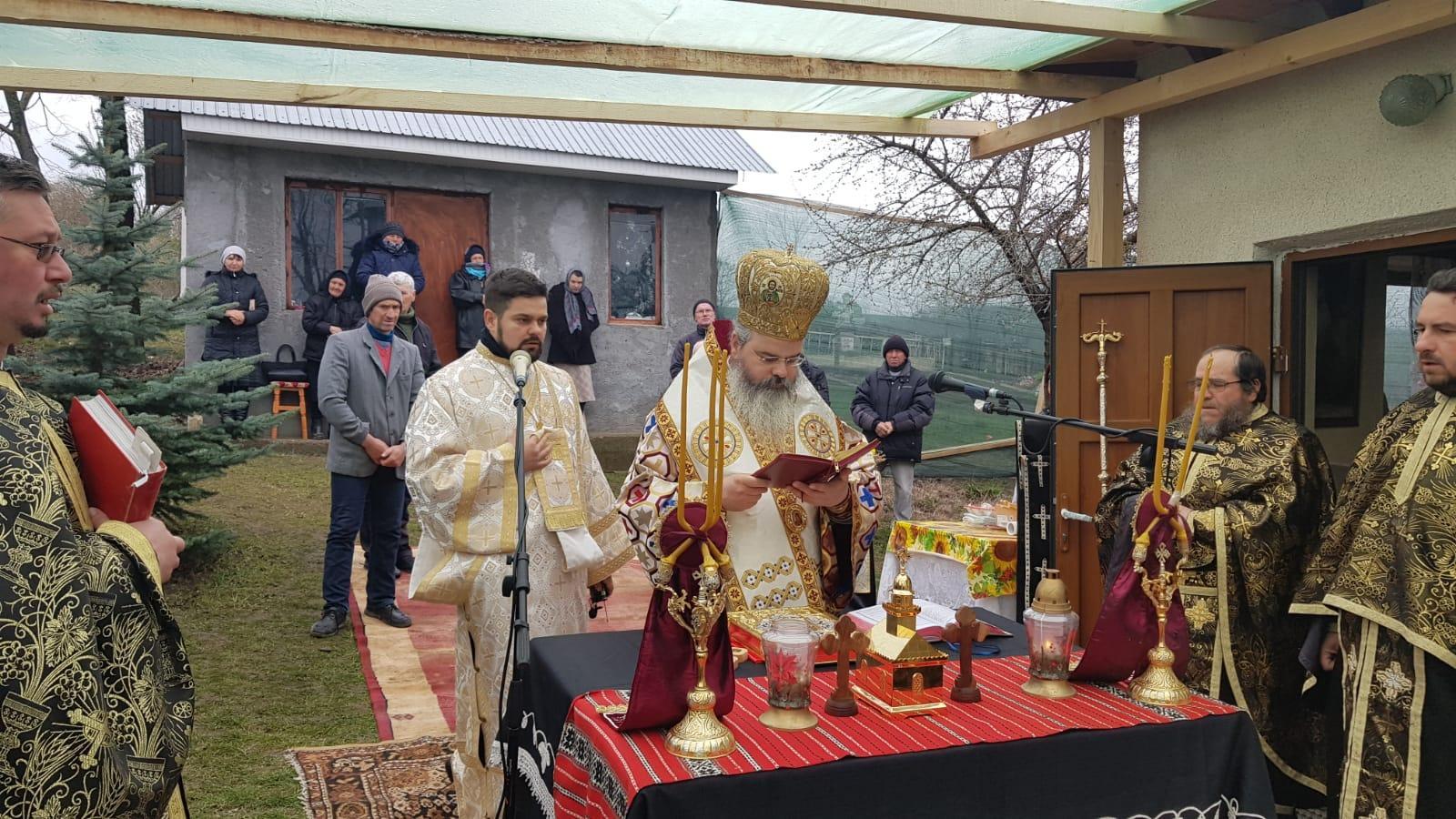 Slujiri ale Preasfinţitului Părinte Episcop Ignatie