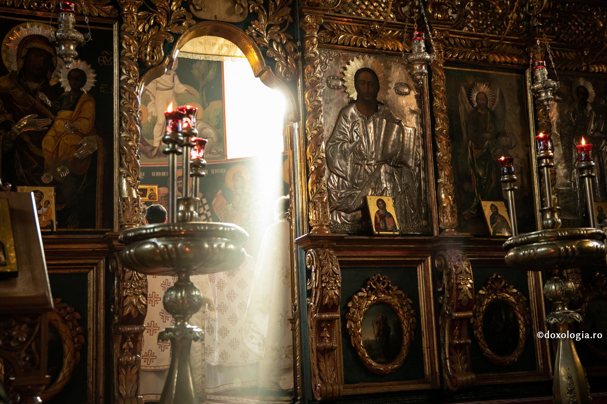 (Video) Părintele Constantin Necula – Semnat indescifrabil (poveste pentru copiii mici și mari)