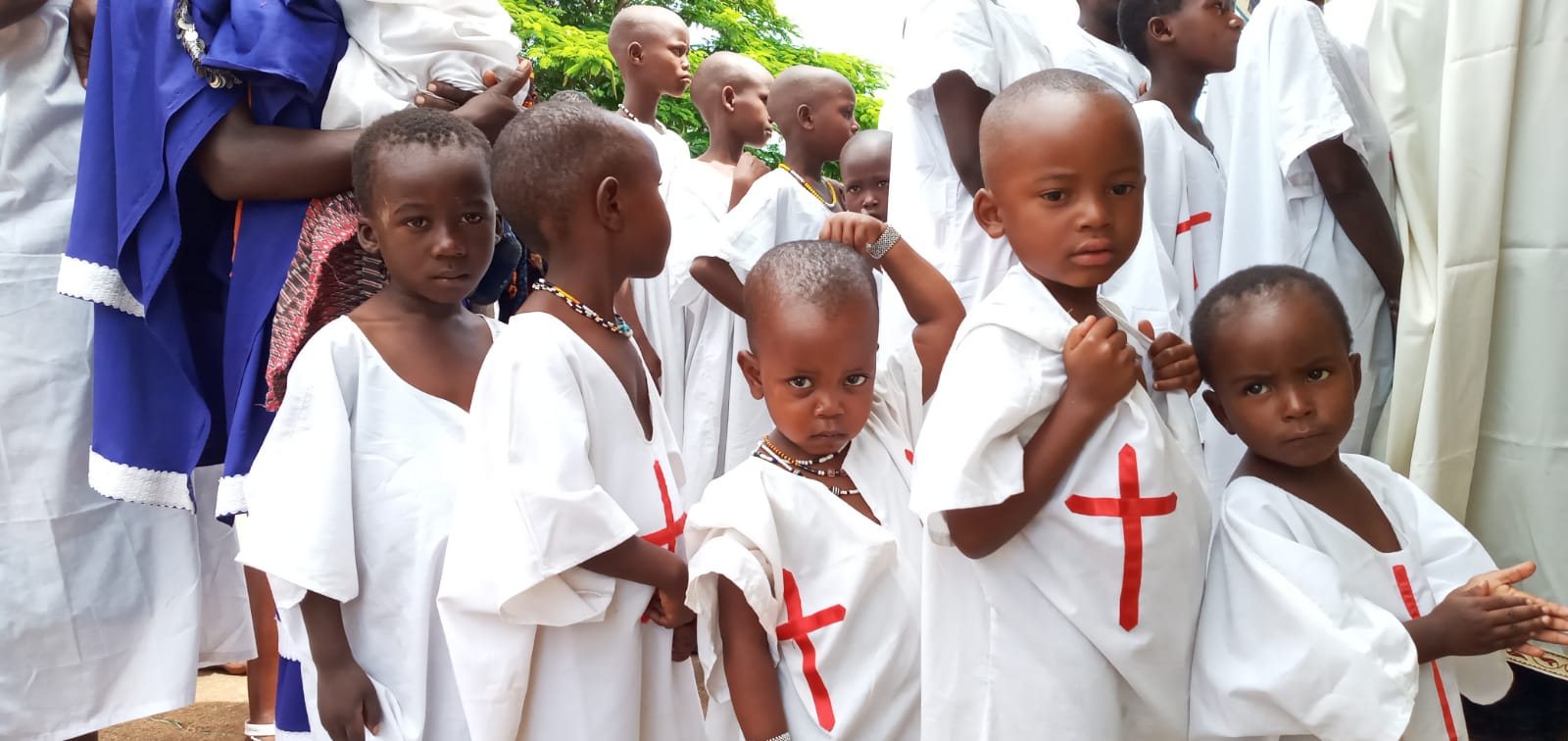 34 de persoane au primit Taina Sfântului Botez în Kidamali, Tanzania
