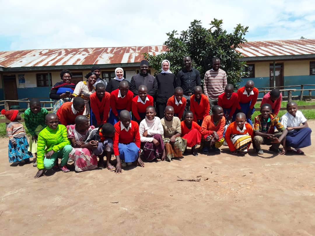 O nouă fântână în Parohia Masege din Tanzania cu ajutorul Mănăstirii Zosin, Botoșani