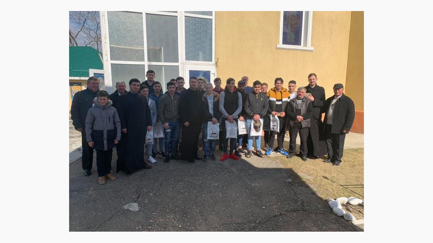 Programul eparhial „În temniță am fost și ați venit la Mine”, în  Parohia Slobozia-Urechești