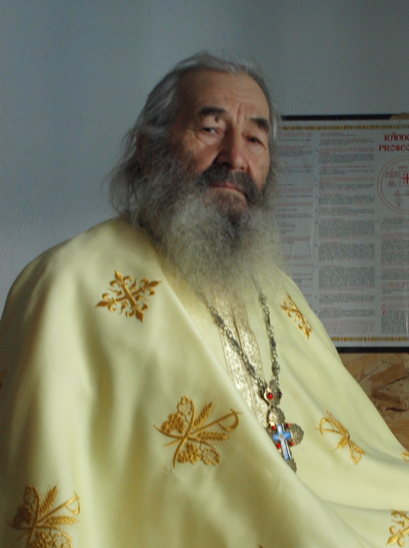 Rugăciuni la şapte ani de când protosinghelul Ghervasie Gheorghe s-a mutat la cer