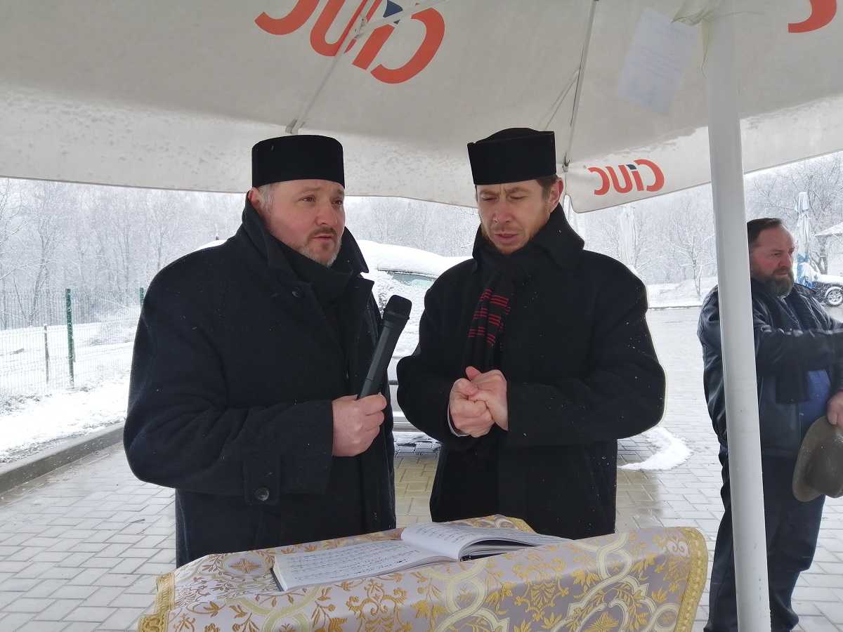 IPS Arhiepiscop Pimen: „ Strădaniile duhovnicești, necazurile de toate felurile, care sunt o cruce”