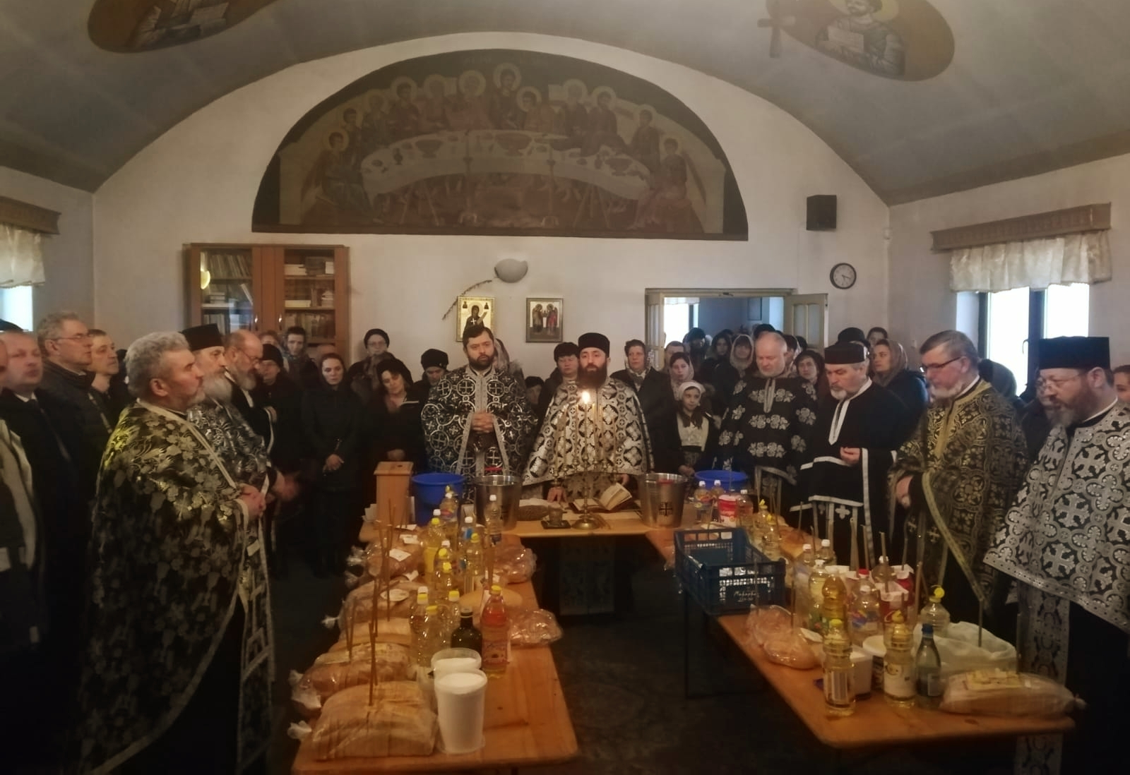 Maslu de obște la Parohia Chintinici - Roznov