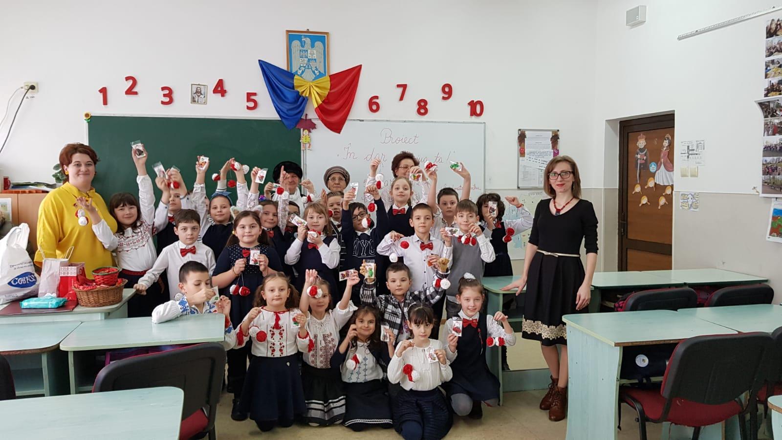 Atelier de mărțișoare la Școala „Ion Simionescu”