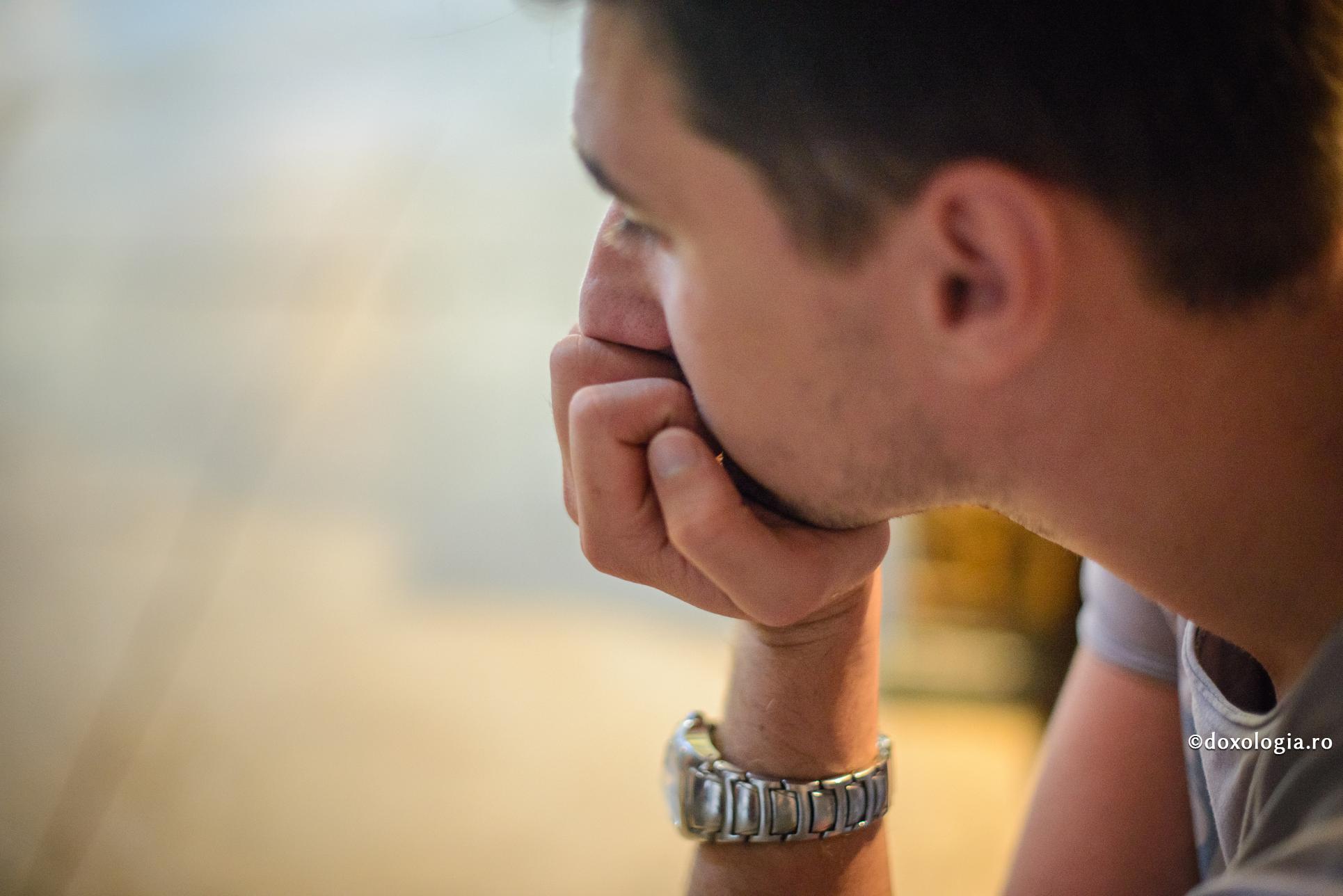 Foto: Oana Nechifor (Video) Ar putea fi o legătură între profețiile marilor duhovnici contemporani și această criză?