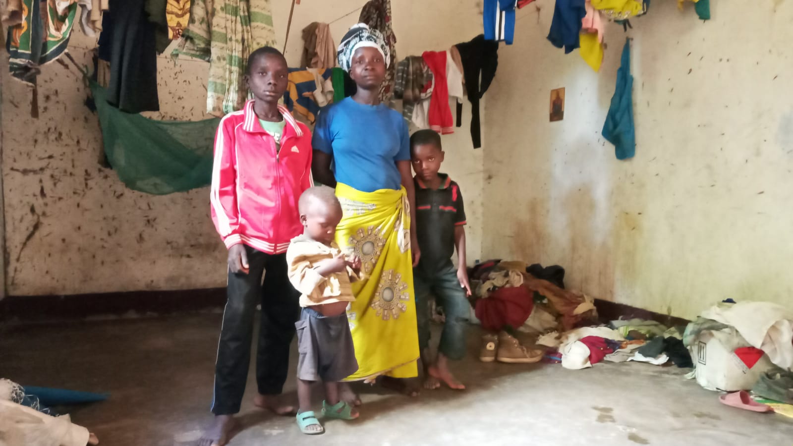 Casă pentru mama Gudi și cei trei copii ai ei