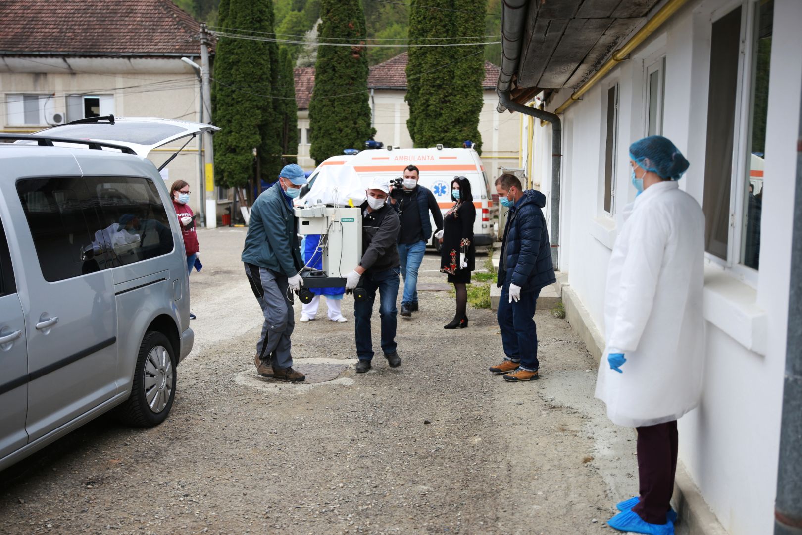 Aparatură medicală și consumabile de 20.000 de lei pentru Spitalul Orășenesc Bicaz