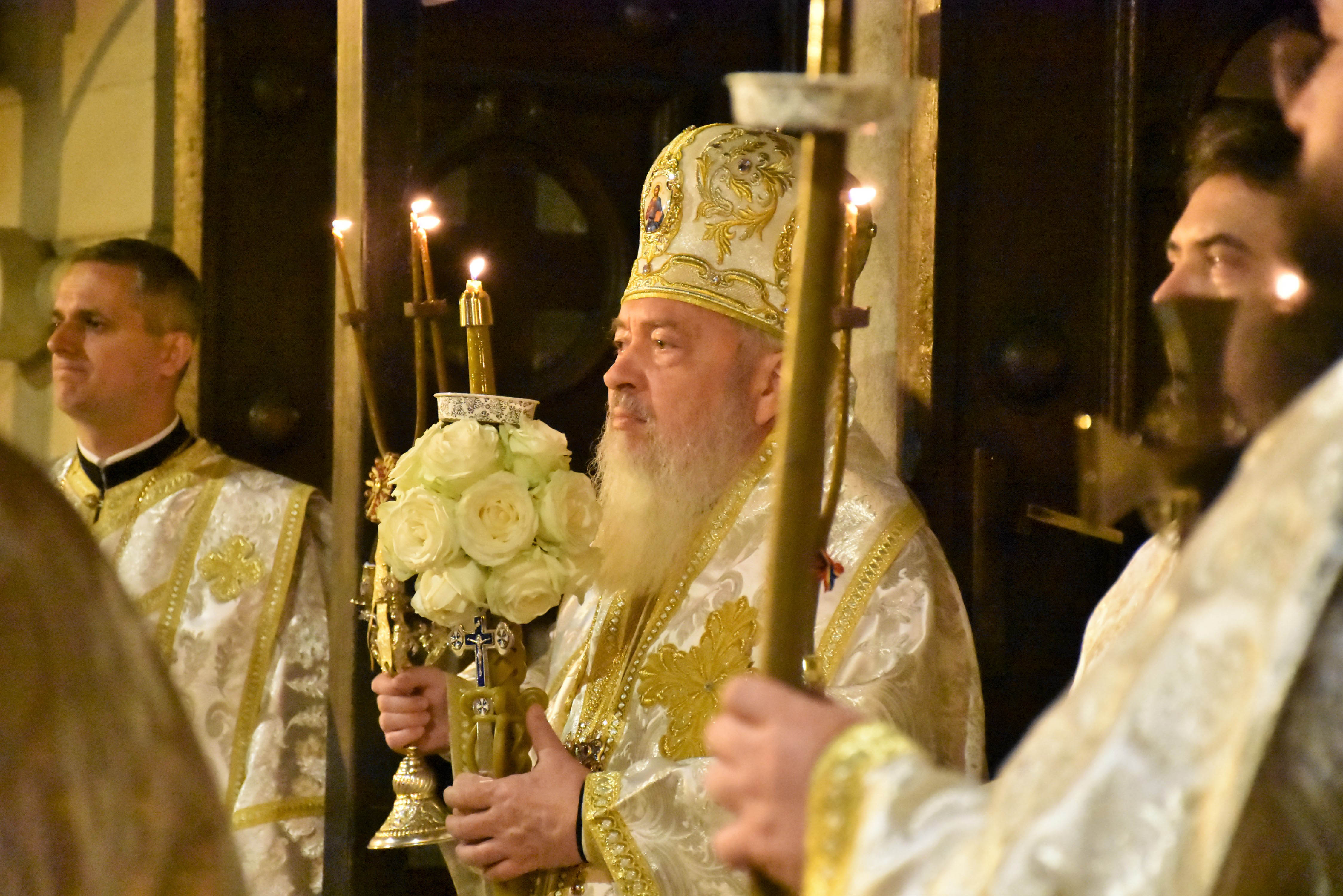 (Video) Înaltpreasfințitul Andrei: Predică în Duminica Slăvitei Învieri a Domnului (Video) Înaltpreasfințitul Andrei: Predică în Duminica Slăvitei Învieri a Domnului