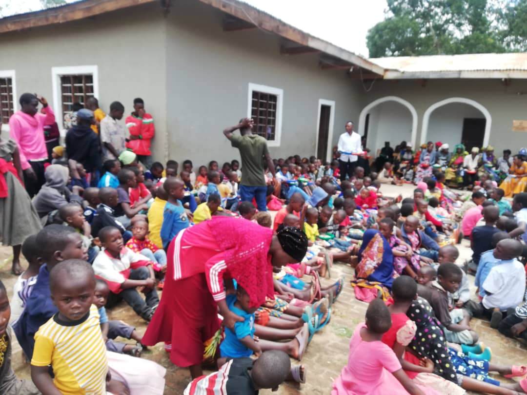 Sfintele Paști la Centrul Misionar din Kidamali, Tanzania