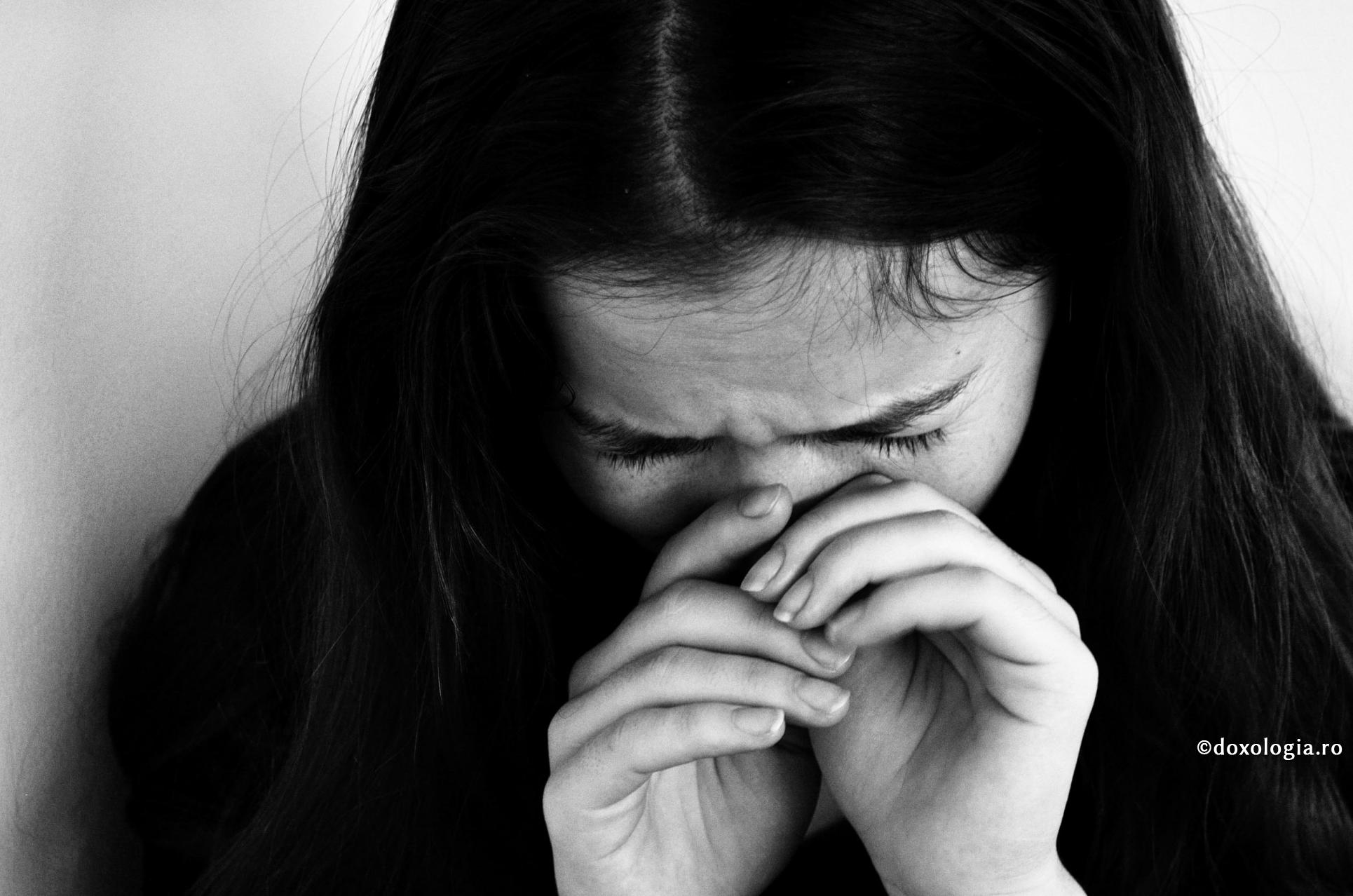 Foto: Valentina Bîrgăoanu (Video) Ce să fac când mă doboară tristețea?