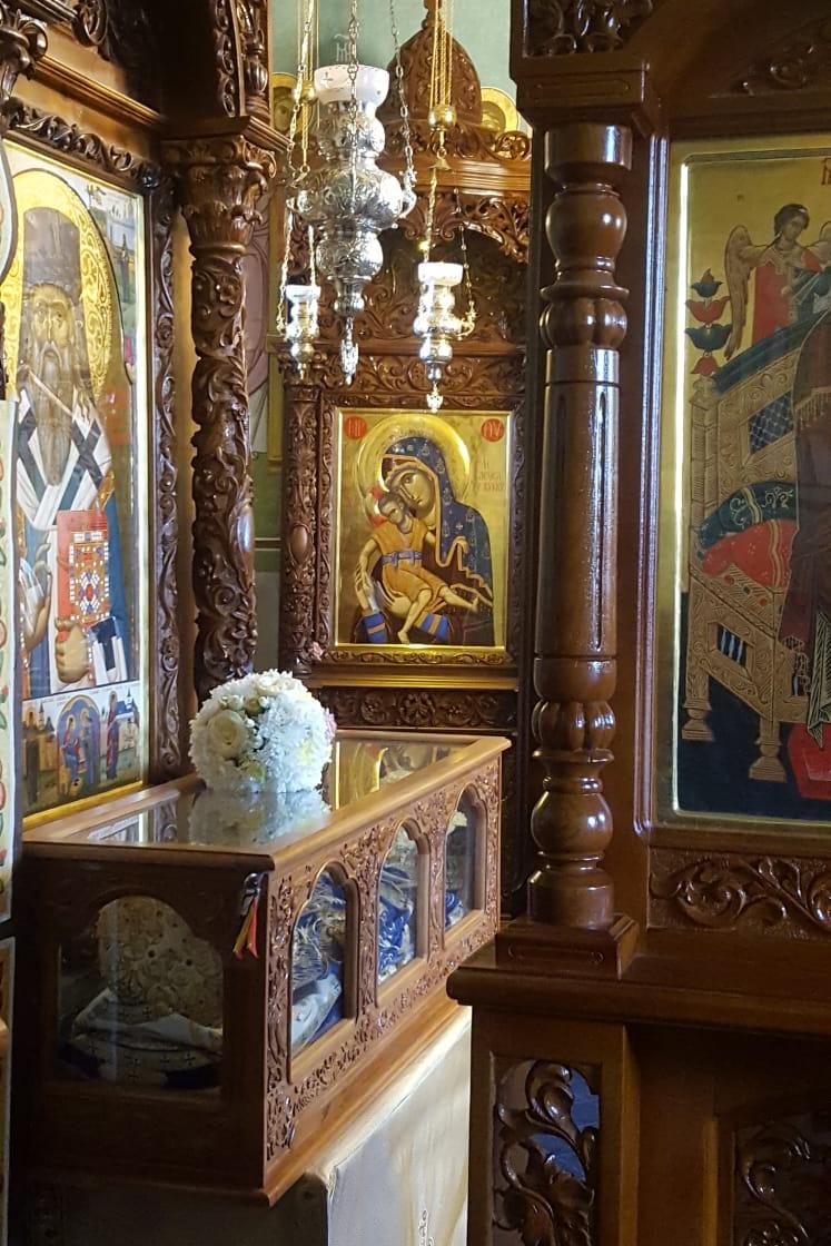 Sfântul Ierarh Pahomie de la Gledin, cinstit la Schitul Pocrov