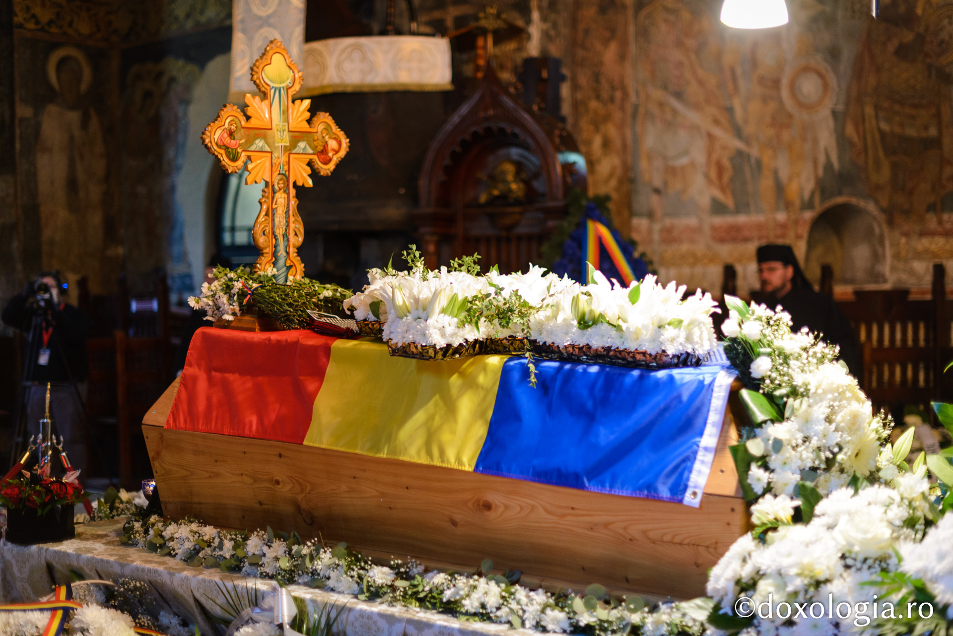 (Foto) Ultima liturghie alături de IPS Pimen