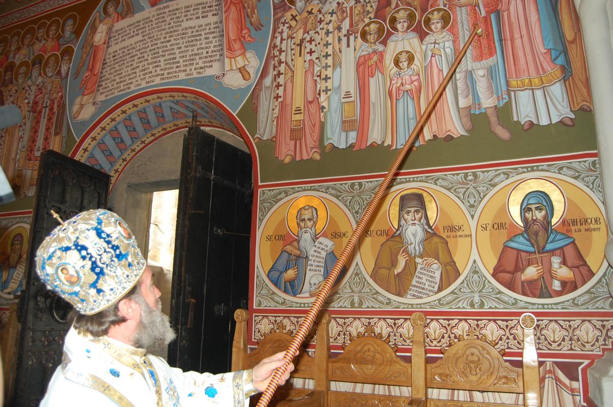 Înaltpreasfințitul Ioachim la două decenii de slujire ca arhiereu al lui Hristos Înaltpreasfințitul Ioachim la două decenii de slujire ca arhiereu al lui Hristos