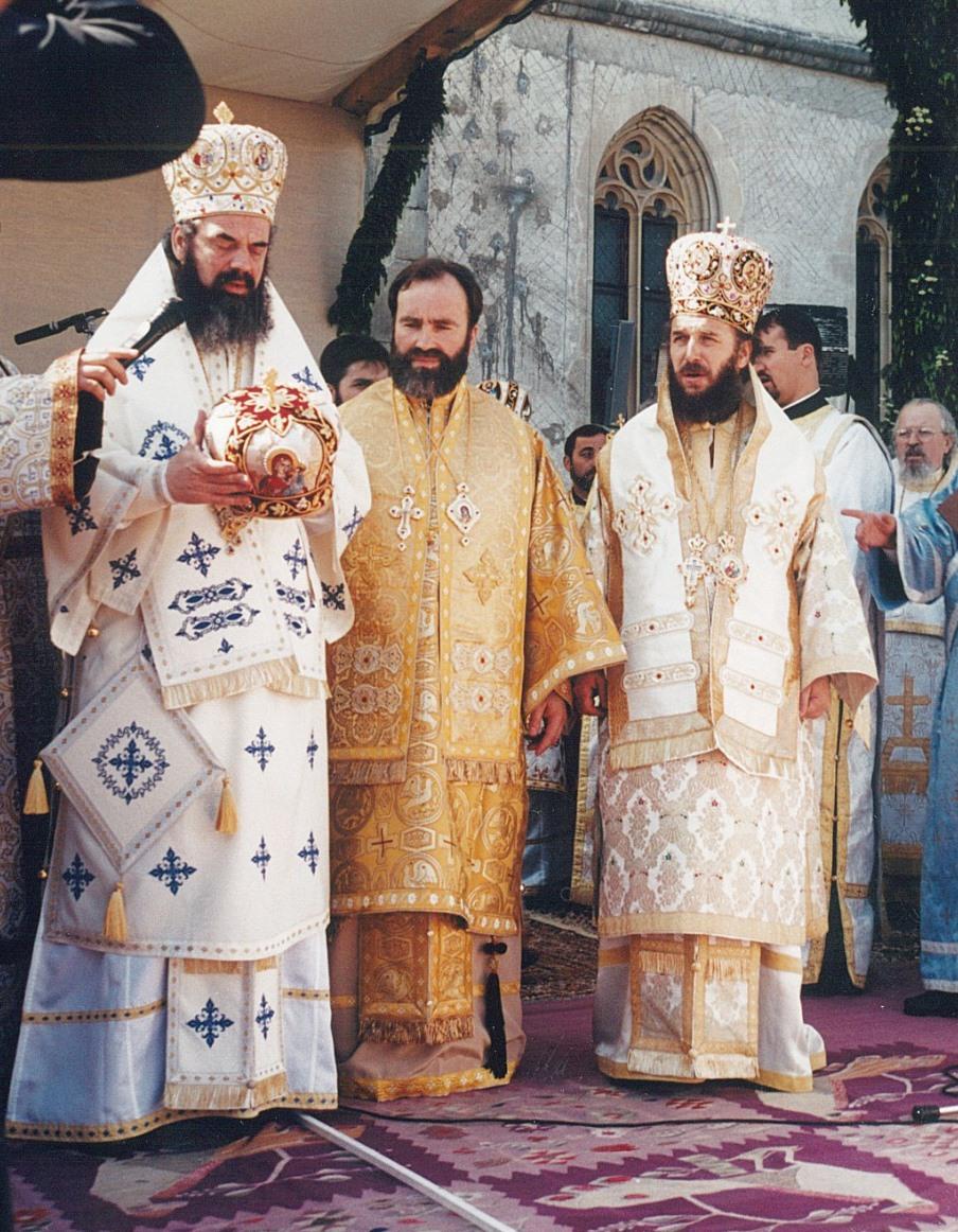 Înaltpreasfințitul Ioachim la două decenii de slujire ca arhiereu al lui Hristos Înaltpreasfințitul Ioachim la două decenii de slujire ca arhiereu al lui Hristos