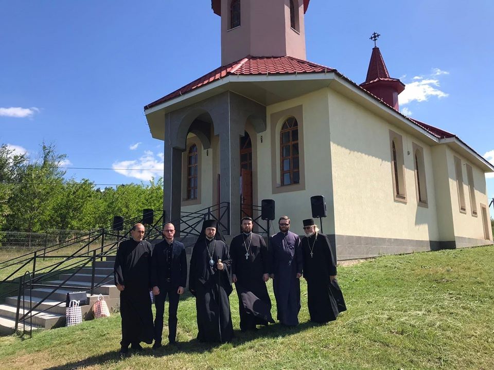 Slujire arhierească în Parohia Larga Nouă, Protopopiatul Cahul