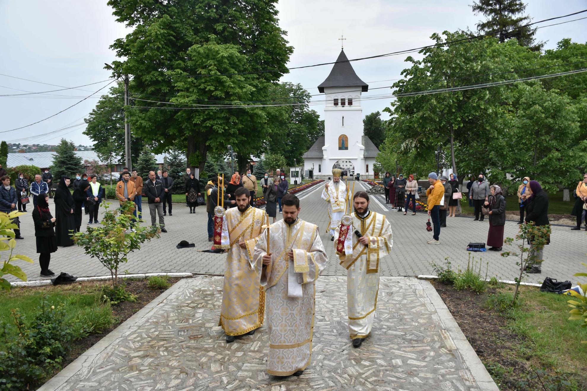 PS Ignatie: „Hristos vrea să ne ridicăm la adevărata demnitate a firii noastre”