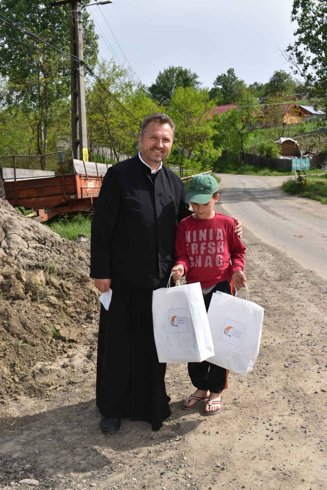 Fapte bune, în prima zi de la finalizarea stării de urgență Fapte bune, în prima zi de la finalizarea stării de urgență