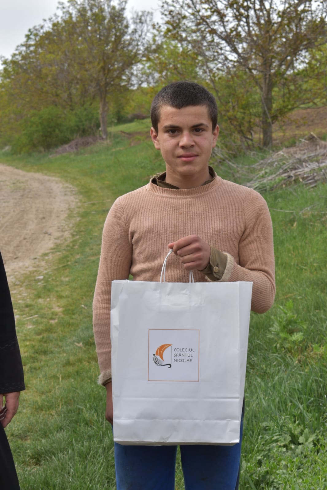 Fapte bune, în prima zi de la finalizarea stării de urgență Fapte bune, în prima zi de la finalizarea stării de urgență