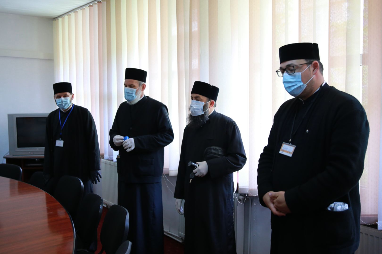 12 injectomate din partea Bisericii pentru Spitalul de Urgență Neamț