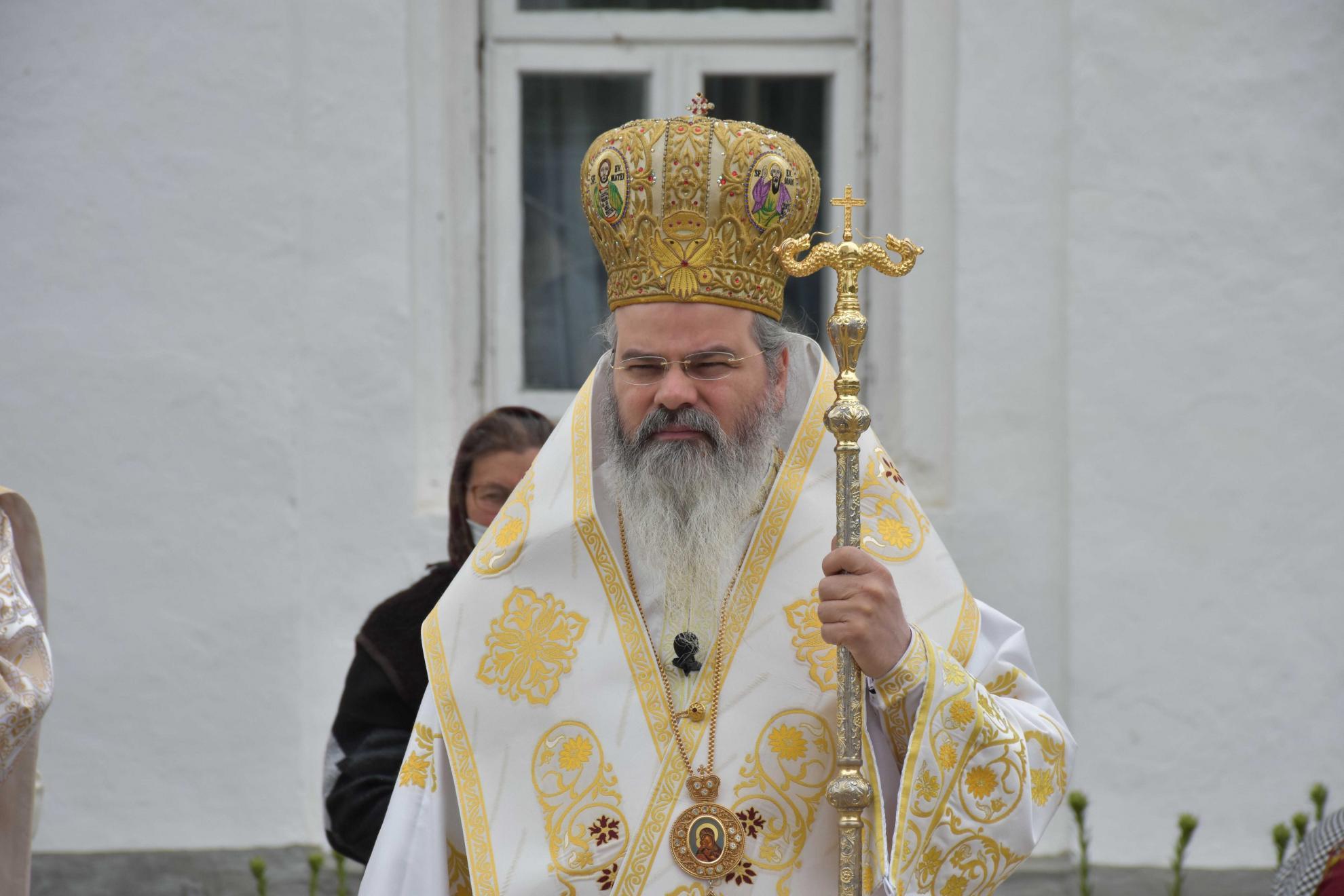 Liturghie arhierească la Mănăstirea Fâstâci din judeţul Vaslui