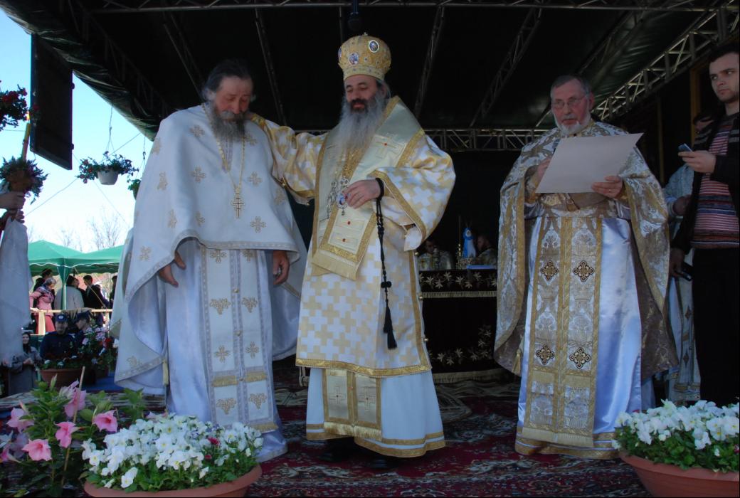 Biserica „Schimbarea la Față“ - Socola, resfințită după 15 ani de când a renăscut