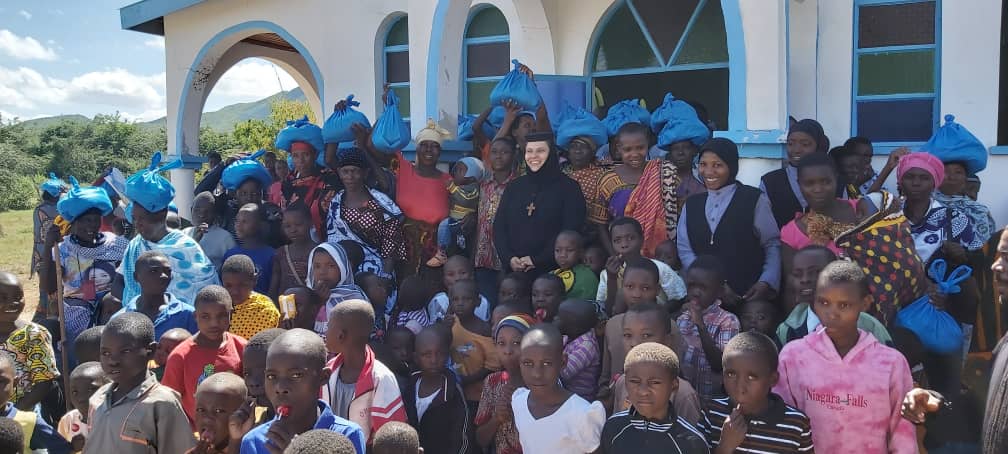 Sfânta Irina, protectoare a tanzanienilor din satul Mkoga Sfânta Irina, protectoare a tanzanienilor din satul Mkoga