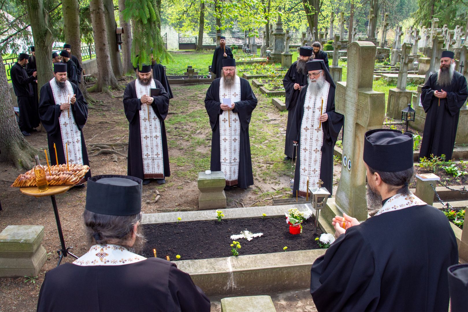 Parastas pentru maica Benedicta – acad. Zoe Dumitrescu-Bușulenga la 14 ani de la trecerea la cele veșnice