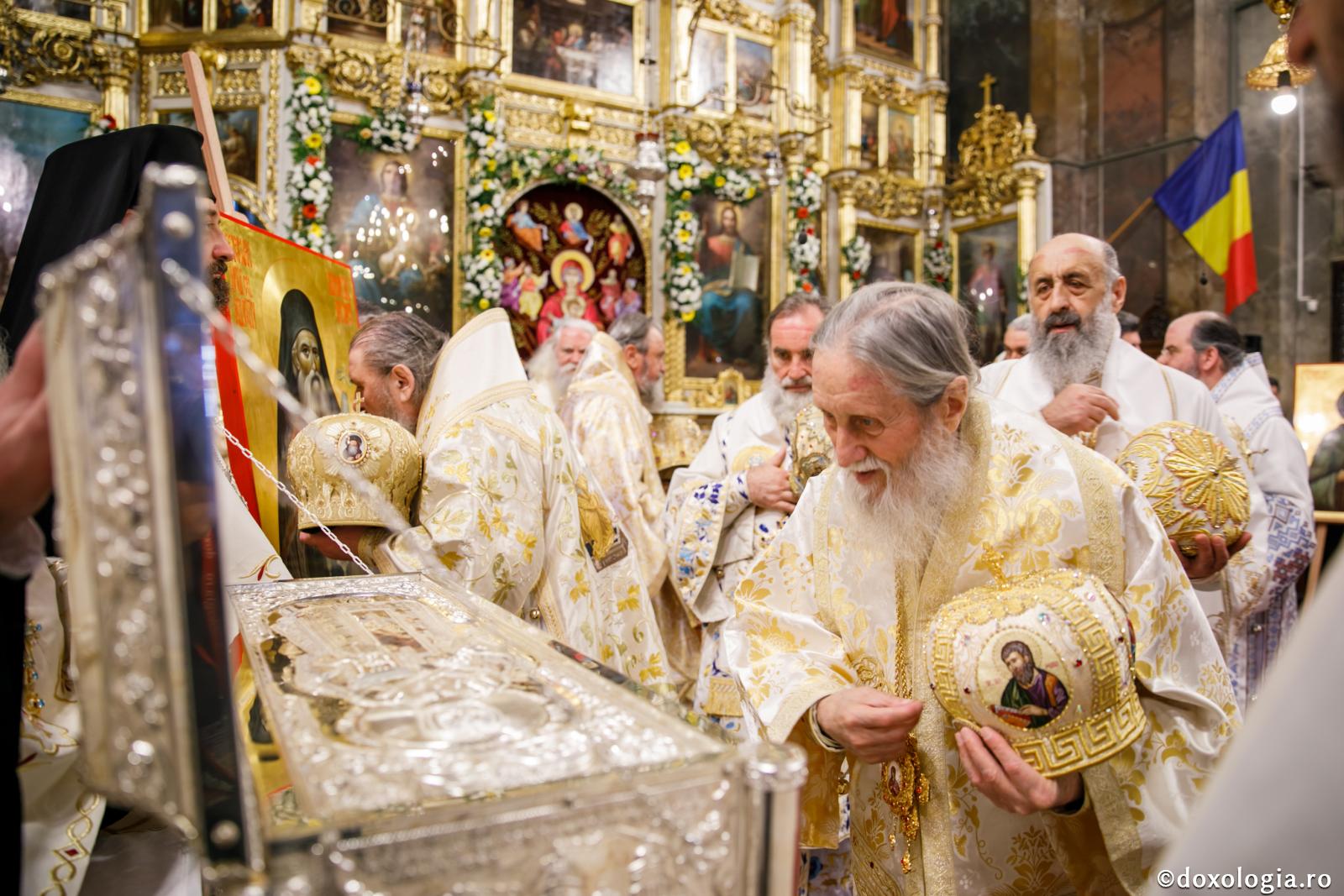 Părintele Arhiepiscop Pimen al Sucevei și Rădăuților a trecut la cele veșnice