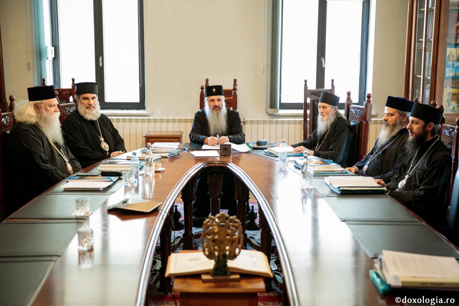 Părintele Arhiepiscop Pimen al Sucevei și Rădăuților a trecut la cele veșnice