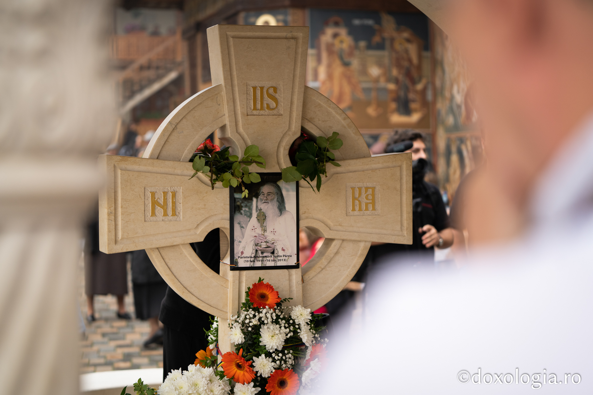 (Foto) Mănăstirea Petru Vodă: Sfânta Liturghie și slujba Parastasului pentru părintele Iustin Pârvu