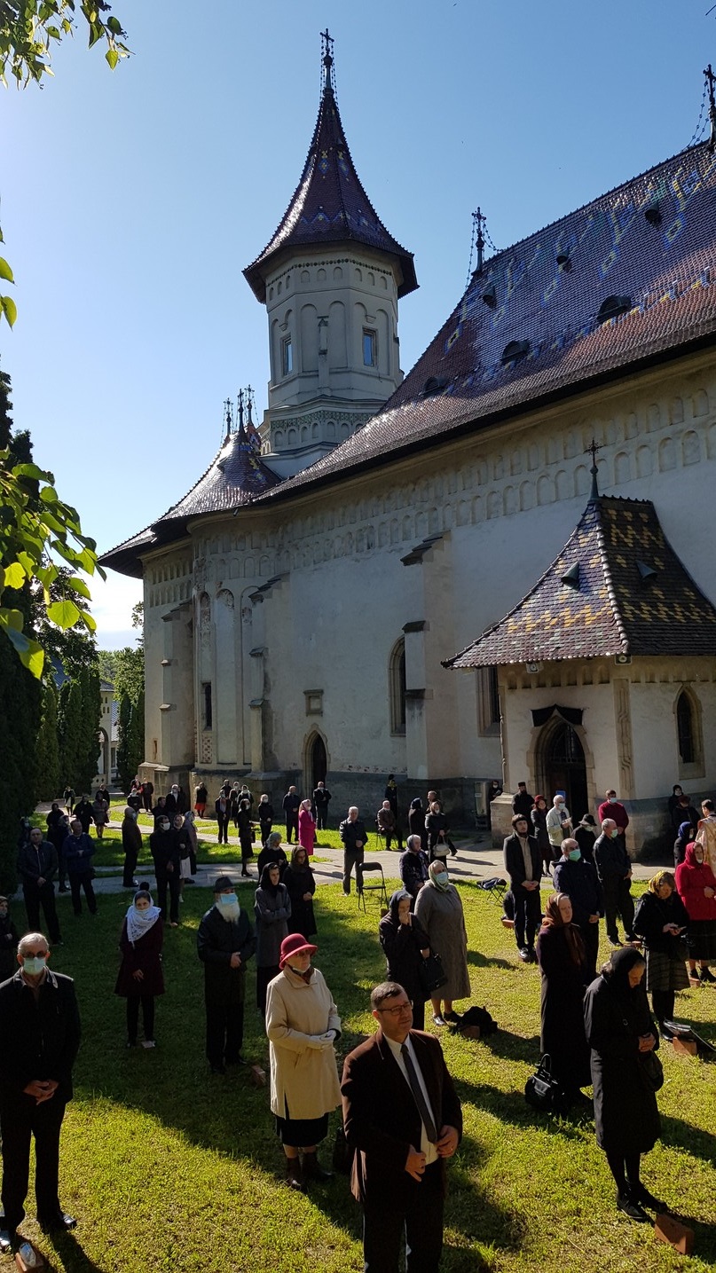 Zi de hram „de familie”, la Suceava Zi de hram „de familie”, la Suceava