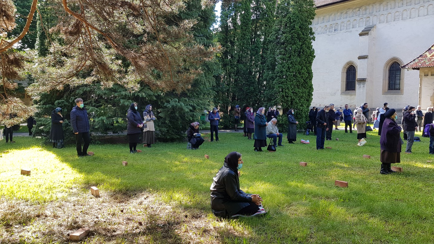 Zi de hram „de familie”, la Suceava Zi de hram „de familie”, la Suceava