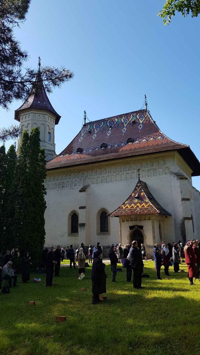 Zi de hram „de familie”, la Suceava Zi de hram „de familie”, la Suceava