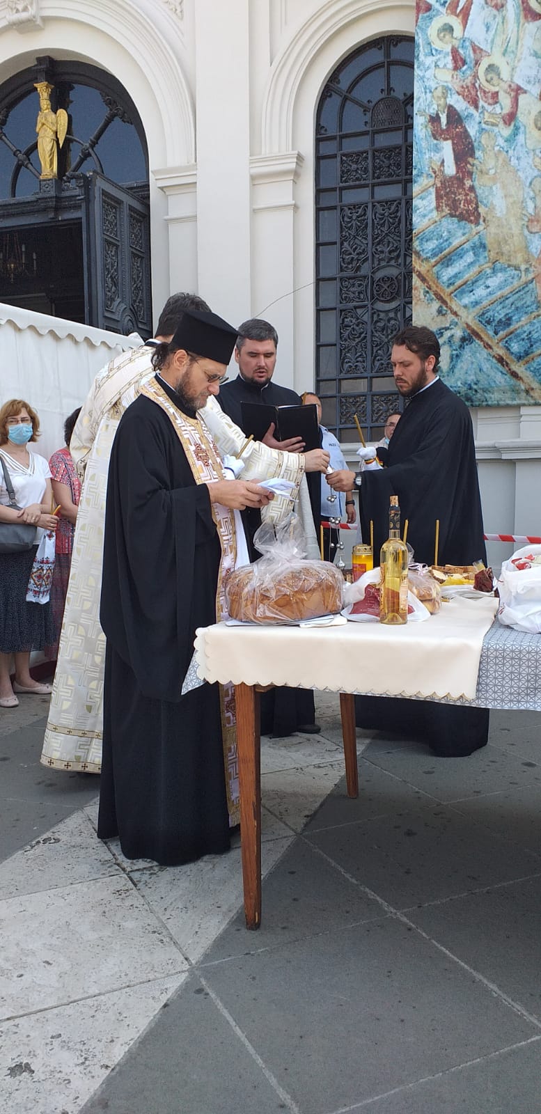 Policlinica Providența și-a cinstit ocrotitorii