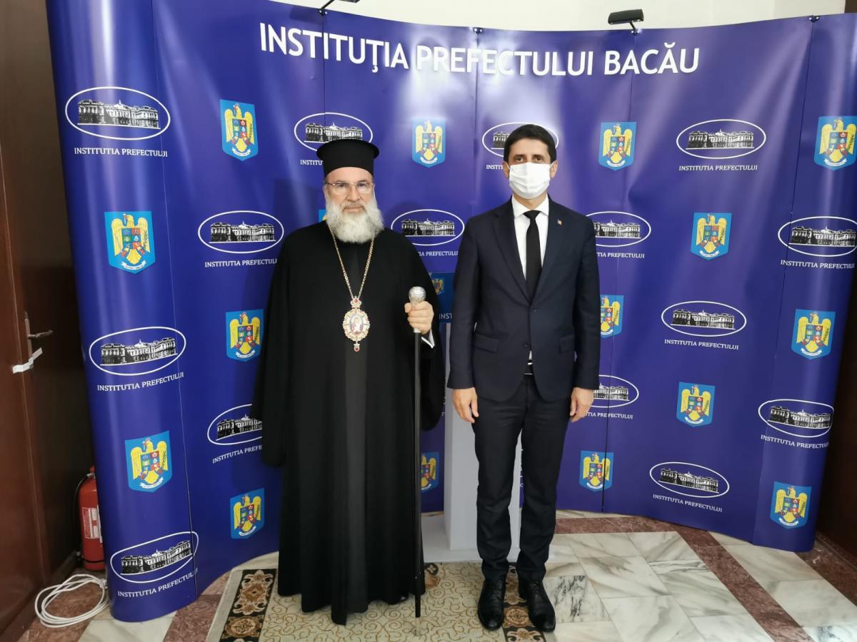 Protocol de colaborare între Arhiepiscopia Romanului şi Bacăului şi Prefectura Bacău