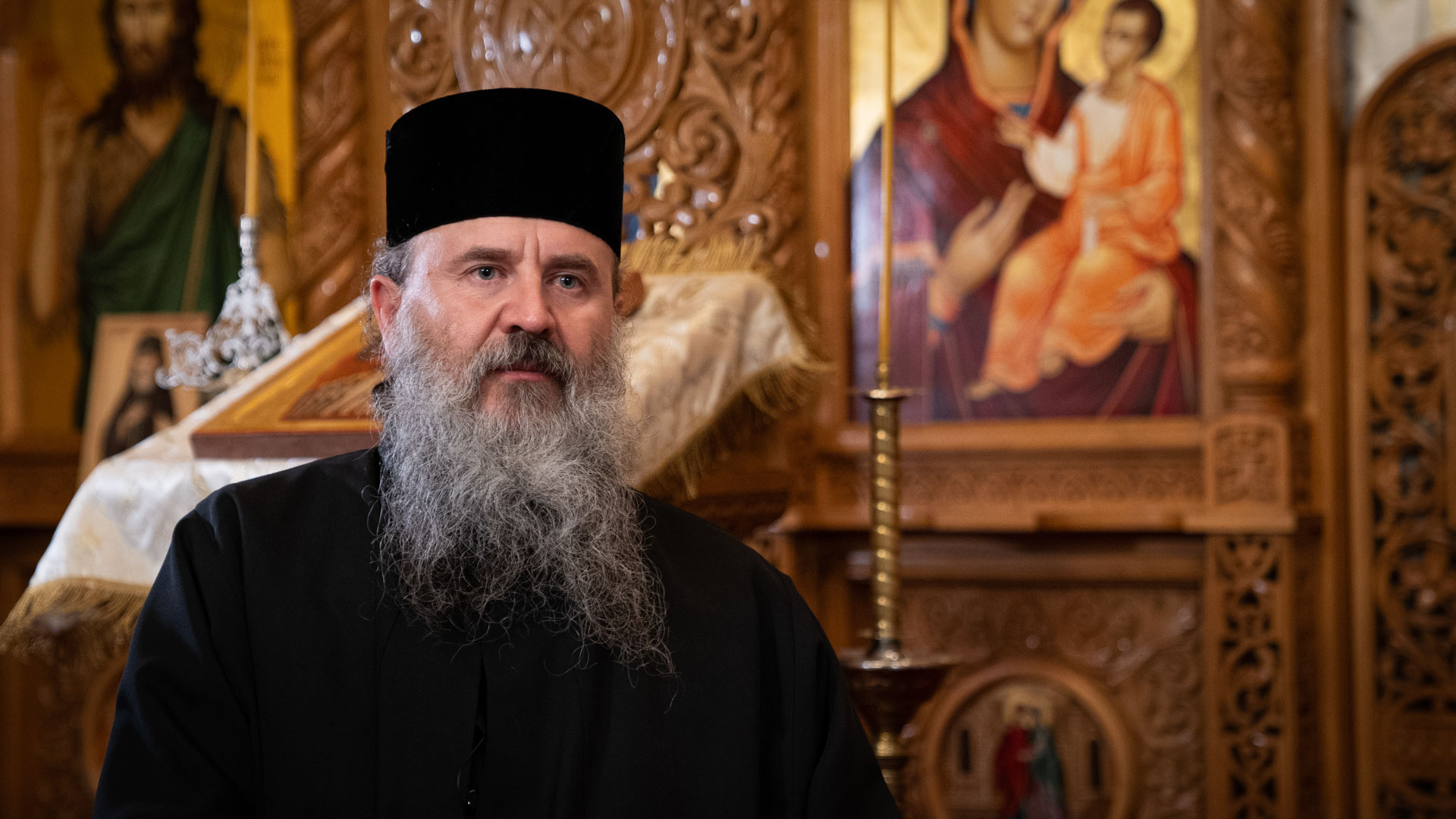 (Video) Interviu cu arhimandritul Hariton Negrea despre moștenirea duhovnicească lăsată de părintele Iustin Pârvu (Video) Interviu cu arhimandritul Hariton Negrea despre moștenirea duhovnicească lăsată de părintele Iustin Pârvu