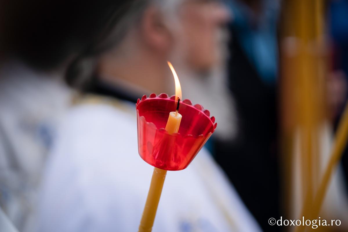 Parastas de șapte ani pentru părintele Iustin Pârvu: „Câți dintre noi încercăm să ne asumăm și duhul celui pe care îl cinstim?”