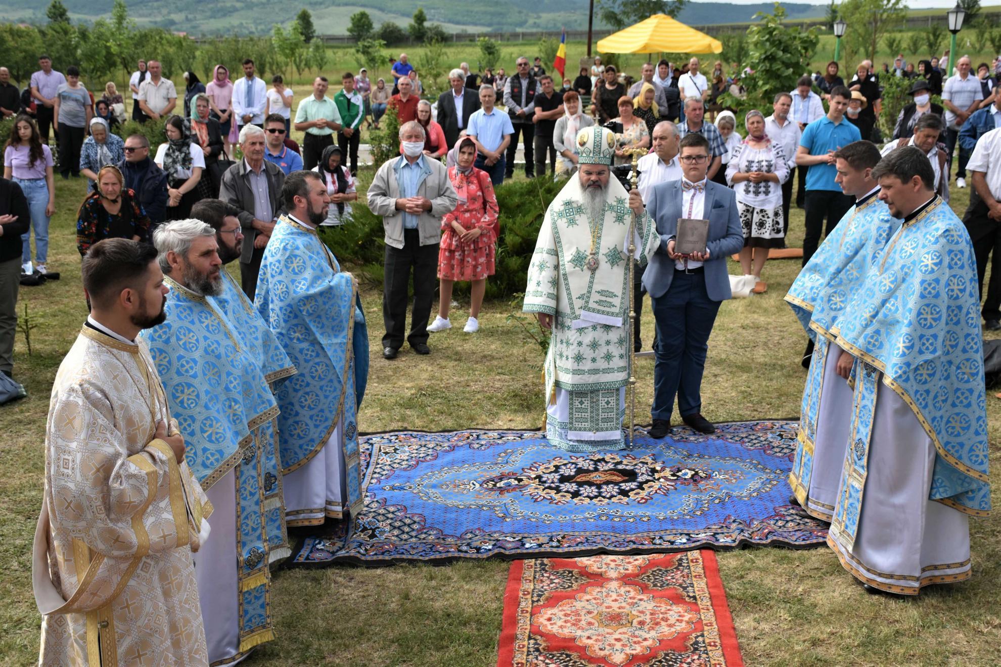 PS Ignatie, la hramul Schitului Drăgeşti