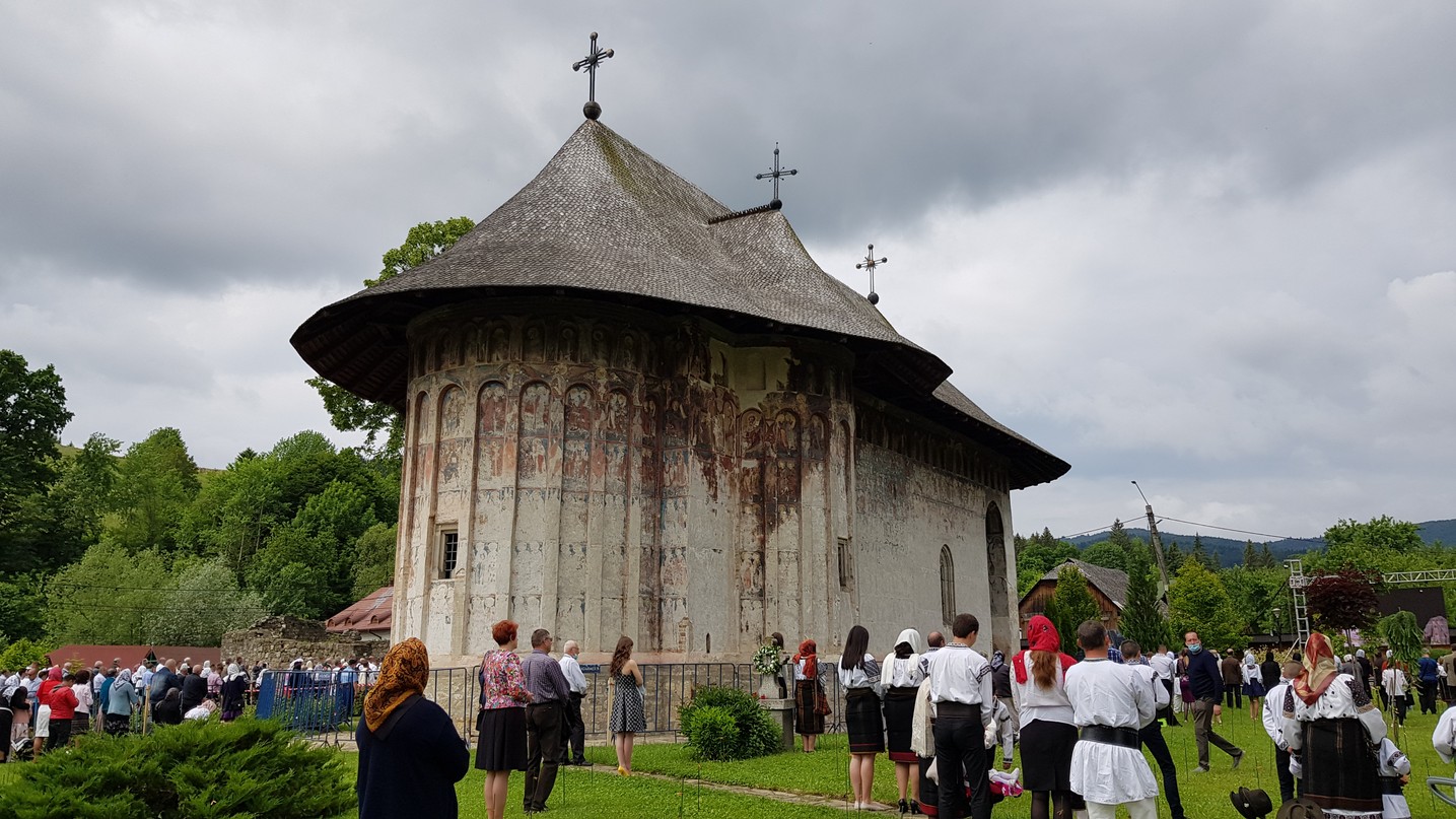 PS Părinte Damaschin, la resfințirea bisericii Mănăstirii Humor: „Răspuns bun de la Dumnezeu să primească toți ctitorii”