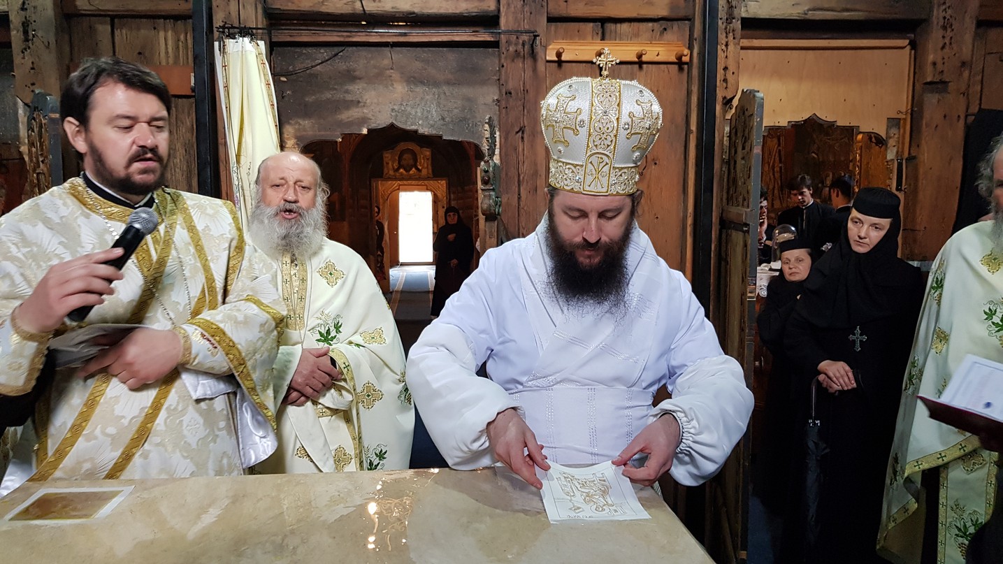 PS Părinte Damaschin, la resfințirea bisericii Mănăstirii Humor: „Răspuns bun de la Dumnezeu să primească toți ctitorii”