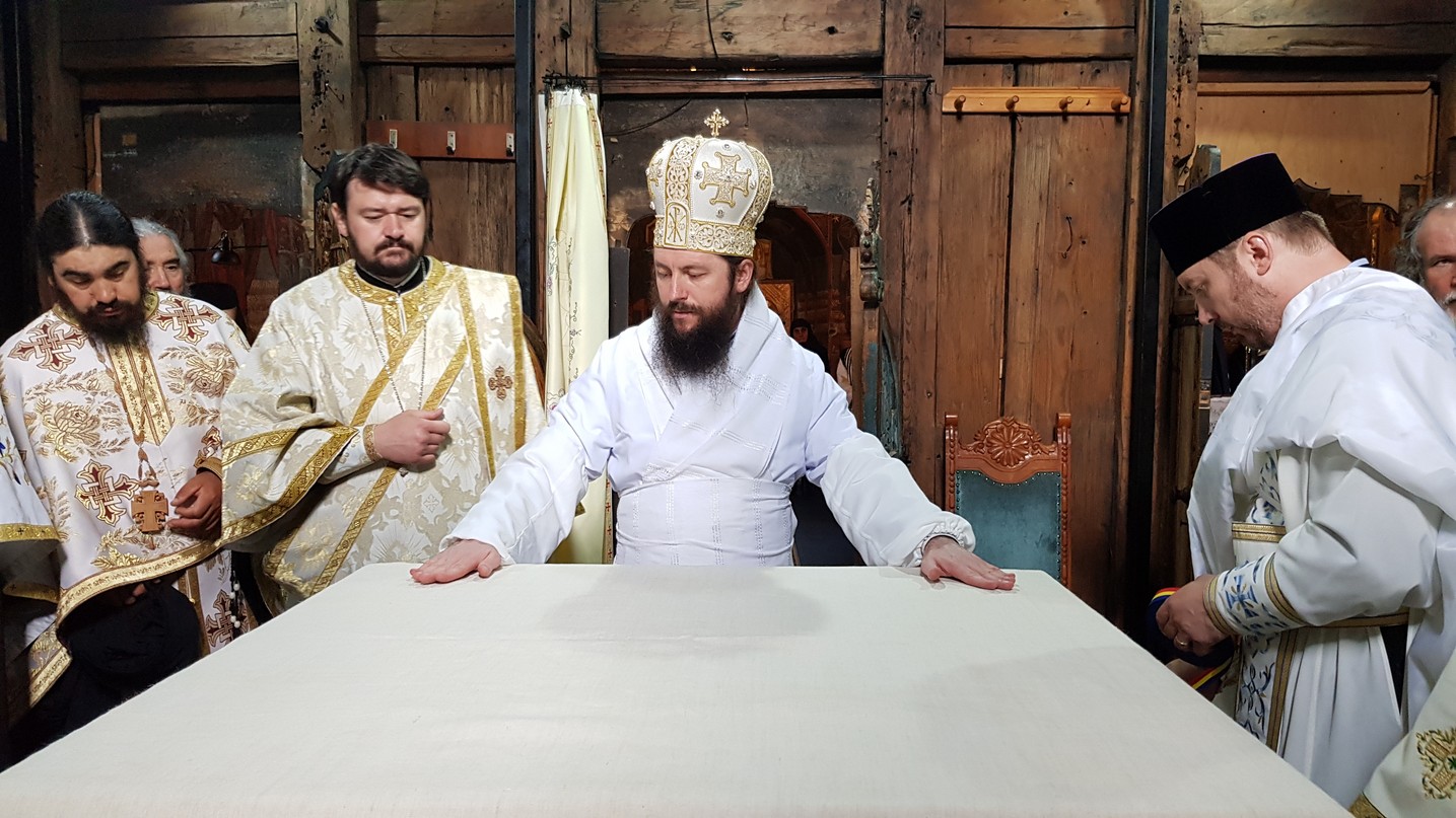 PS Părinte Damaschin, la resfințirea bisericii Mănăstirii Humor: „Răspuns bun de la Dumnezeu să primească toți ctitorii”