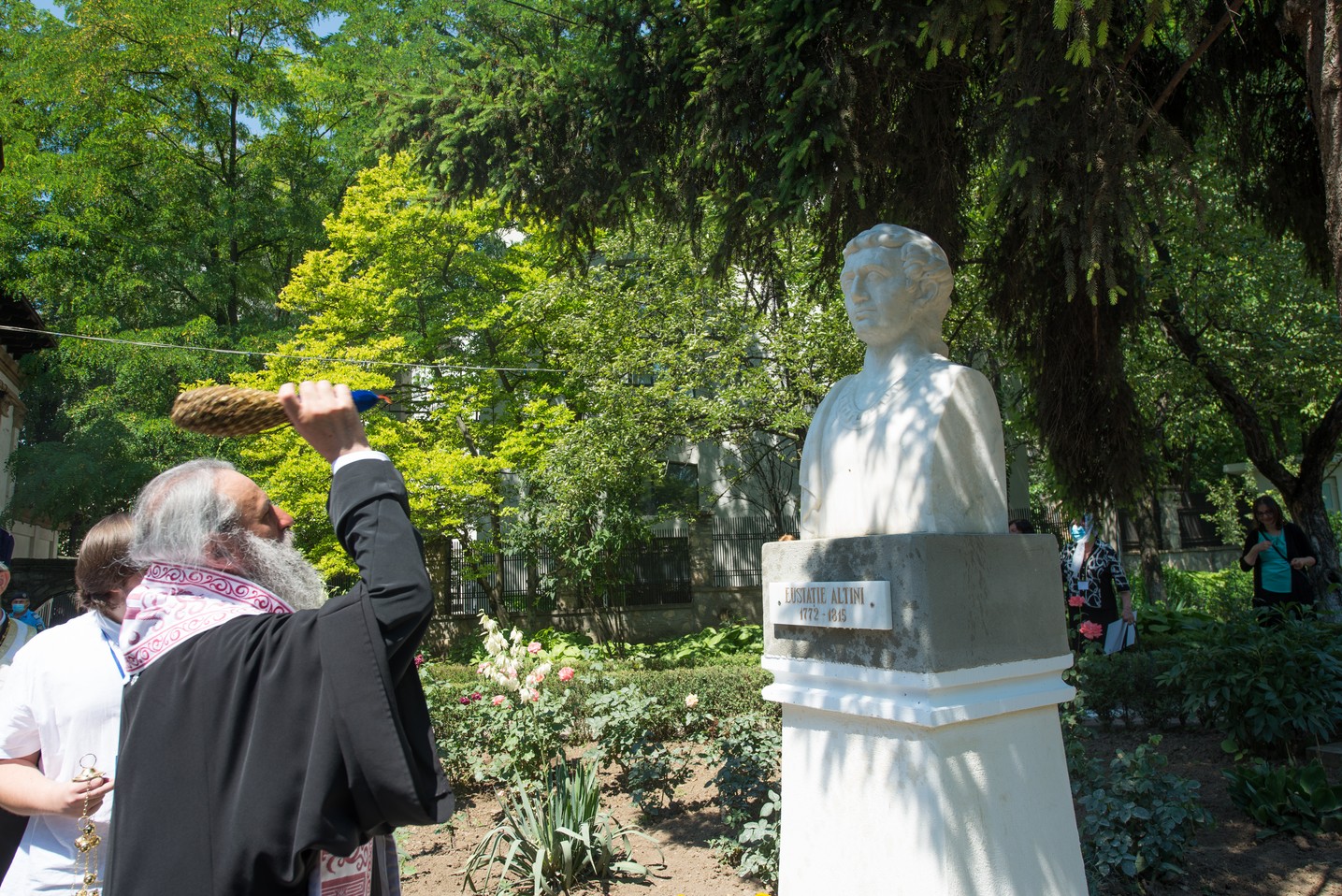 Biserica unde a slujit diaconul și scriitorul Ion Creangă a fost resfințită