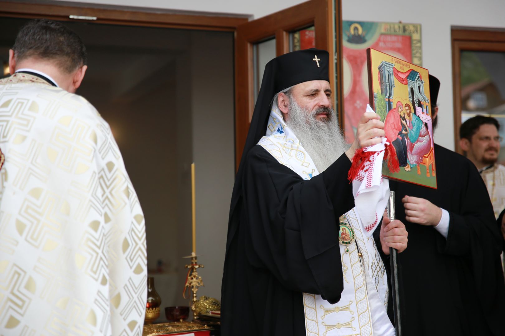 Sfințire de casă socială la Parohia „Sf. Ioachim și Ana” din Piatra Neamț