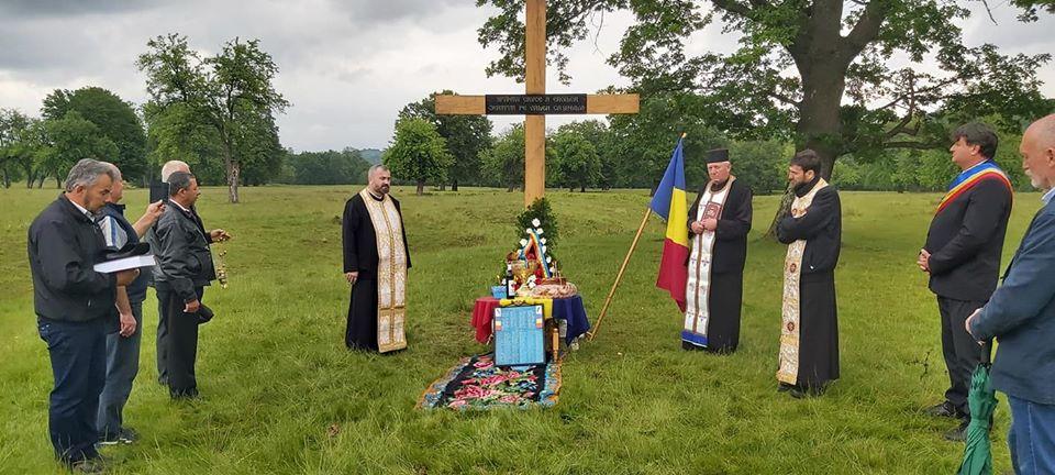 Cruce în memoria eroilor căzuți în luptele de la Scutaru