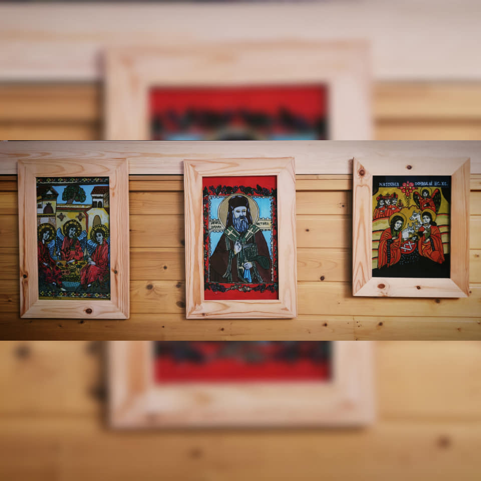 Atelier de icoane pe sticlă și expoziție în parohia Torrent, Spania