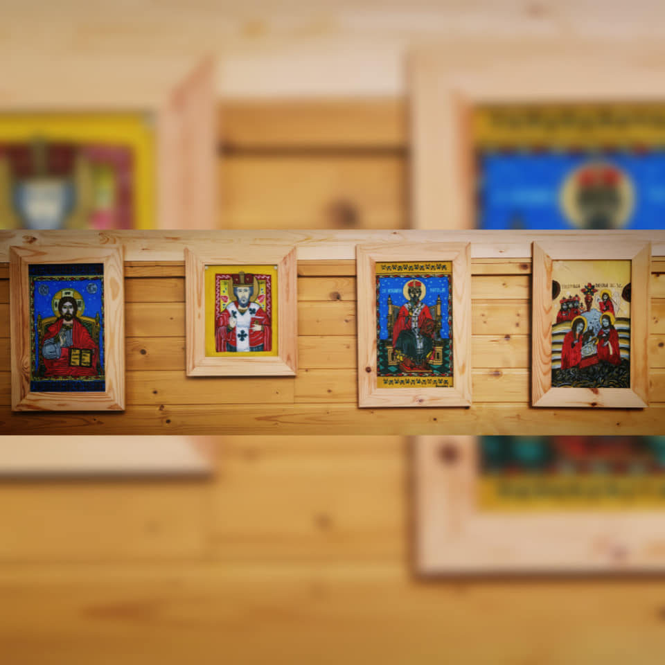 Atelier de icoane pe sticlă și expoziție în parohia Torrent, Spania