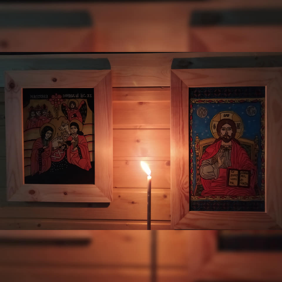 Atelier de icoane pe sticlă și expoziție în parohia Torrent, Spania