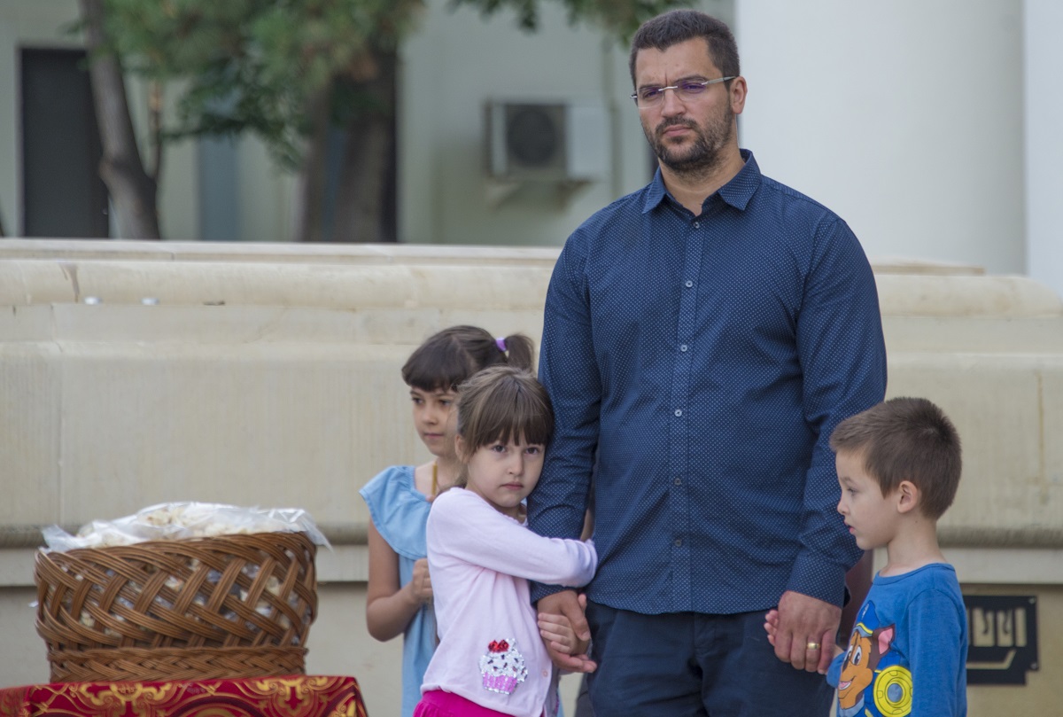 IPS Părinte Mitropolit Teofan: „Iubesc, așadar trăiesc cu adevărat!”